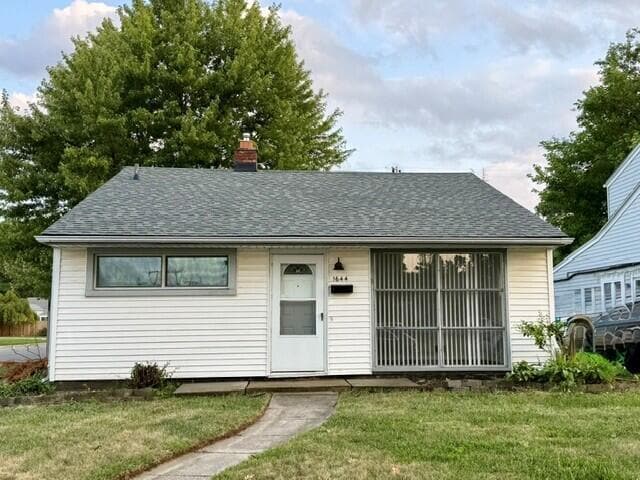 property at 1644 E Goulson Ave