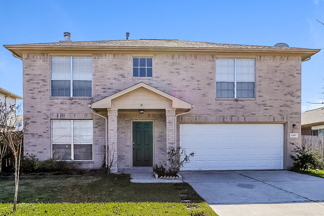 13607 Country Pine Ct