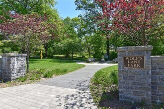 651 West St in Pelham Manor, NY - Building Photo - Building Photo