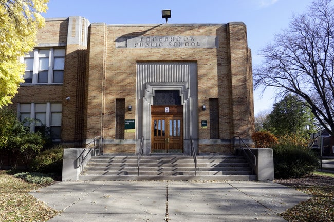 Apartments for rent in Edgebrook, IL