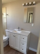 2324 Edison Ave in Sacramento, CA - Building Photo - Building Photo