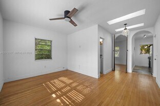 1612 Michigan Ave in Miami Beach, FL - Building Photo