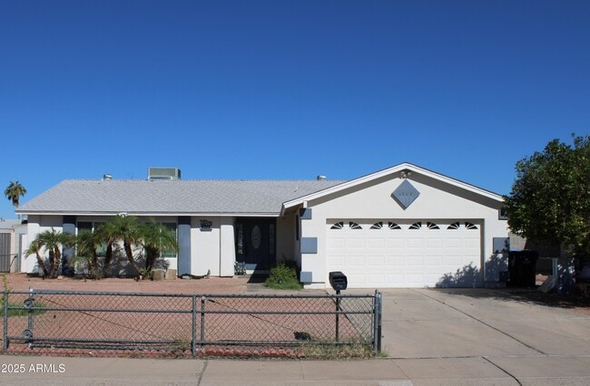 property at 4046 E Hidalgo Ave
