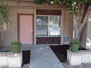 1302 E Maryland Ave in Phoenix, AZ - Building Photo - Building Photo