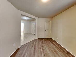 7210 Alava Dr in Magnolia, TX - Building Photo - Building Photo