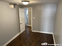 425 N Rose St photo'