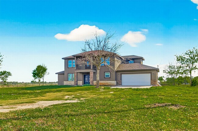 2410 Engeling Rd in Rosenberg, TX - Building Photo - Building Photo