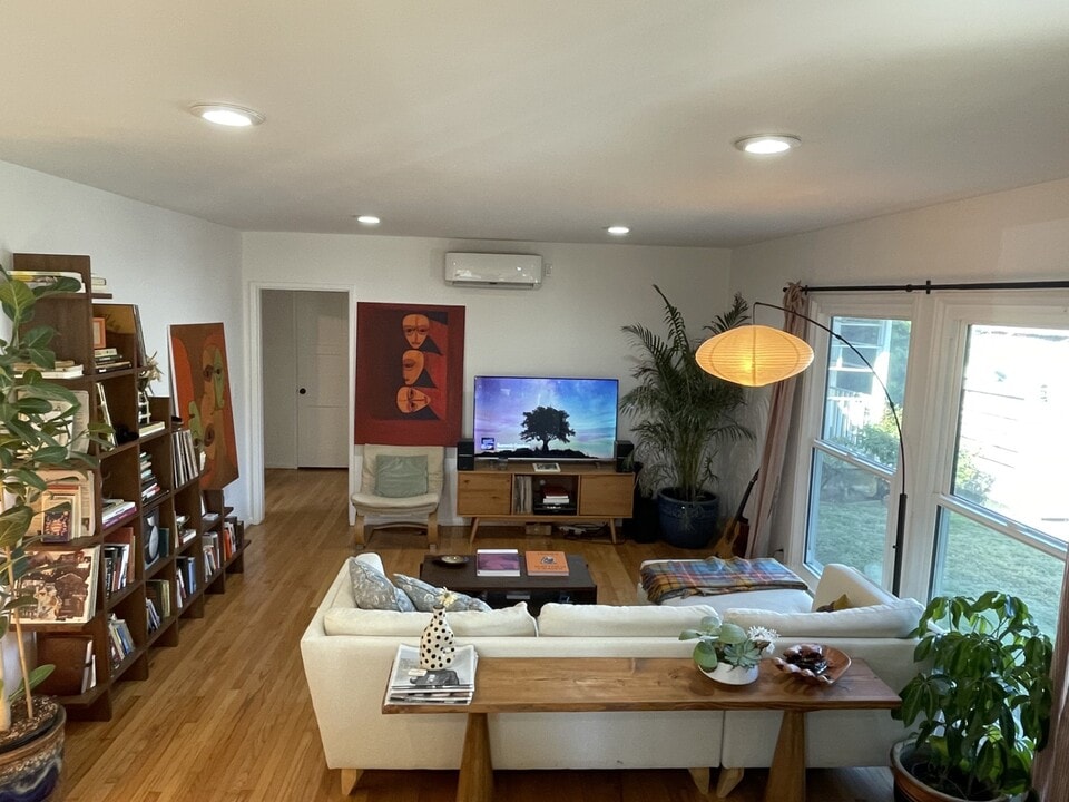 4124 Center St, Unit 4124 in Culver City, CA - Foto de edificio