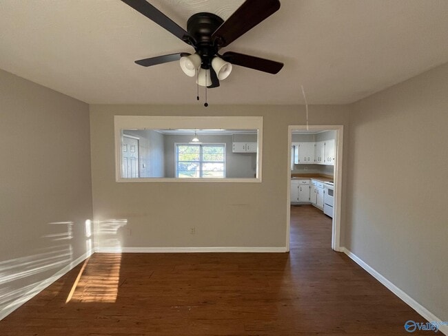 1206 Eubanks St SW in Hartselle, AL - Building Photo - Building Photo
