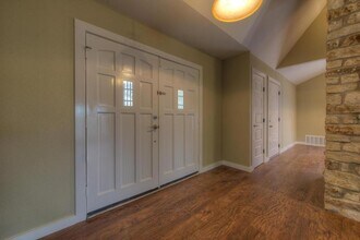 12800 Powderhorn St in Austin, TX - Building Photo - Building Photo
