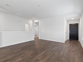 1604 Acts Ln in Ennis, TX - Building Photo - Building Photo