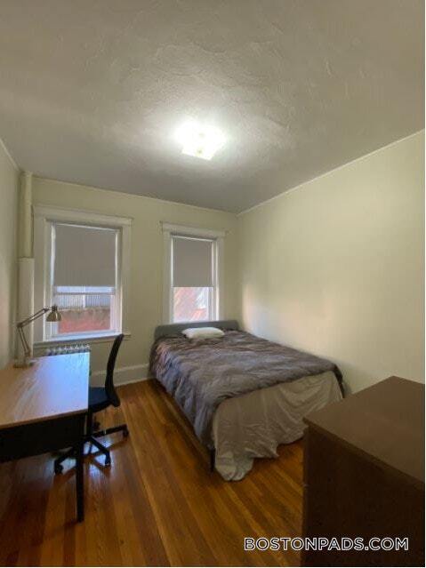 1334 Commonwealth Ave