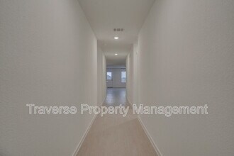 2700 Wispy Crk Dr in Fort Worth, TX - Building Photo - Building Photo