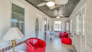 32 W Johnson Ave in Somers Point, NJ - Building Photo - Building Photo