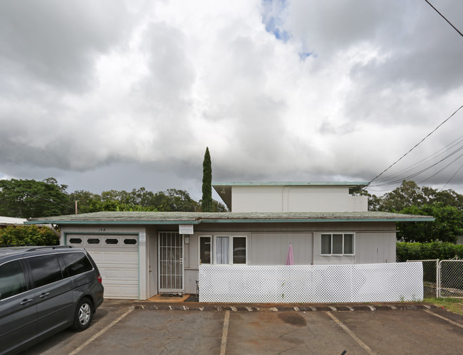 26 Lakeview Cir in Wahiawa, HI - Foto de edificio - Building Photo