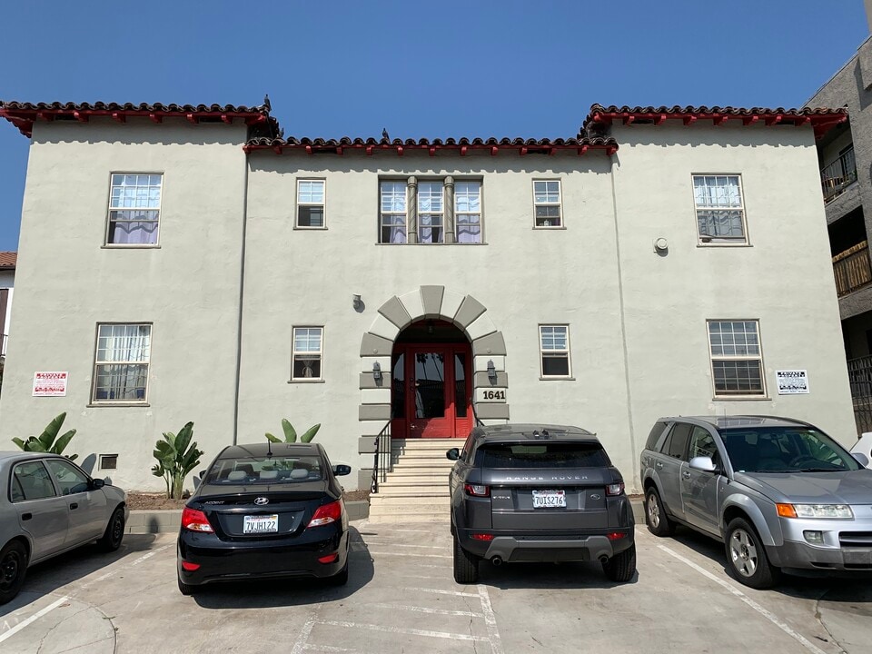 1641 Crenshaw Blvd, Unit 001 in Los Angeles, CA - Building Photo