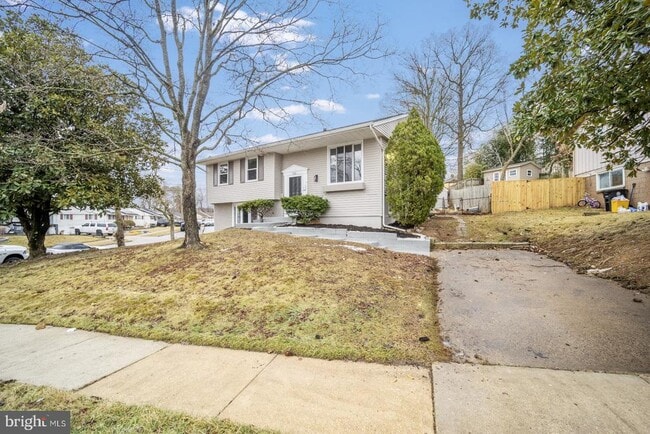 property at 5711 Westgate Rd