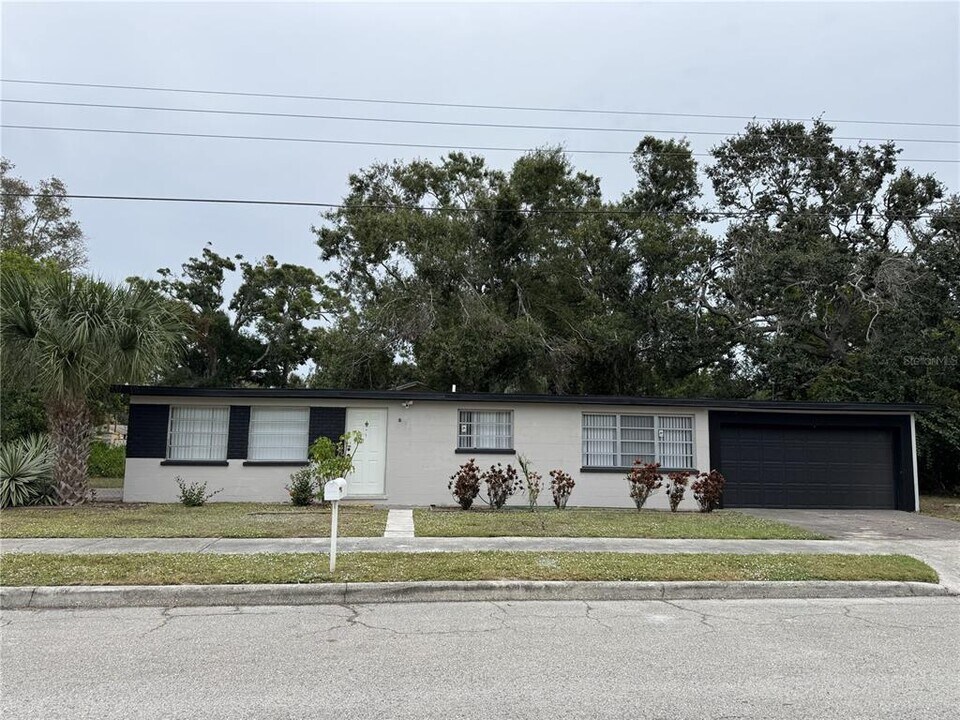 4680 Royal Palm Ave in Sarasota, FL - Building Photo