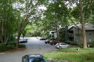 402 Tuxworth Cir, Unit 402 Tuxworth Circle in Decatur, GA - Building Photo - Building Photo