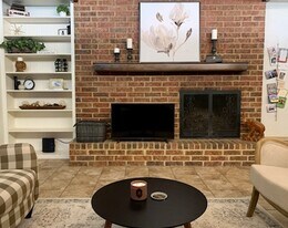 3301 79th St, Unit B in Lubbock, TX - Building Photo