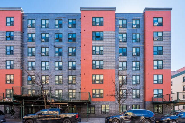 2087 Madison Ave in New York, NY - Building Photo - Building Photo