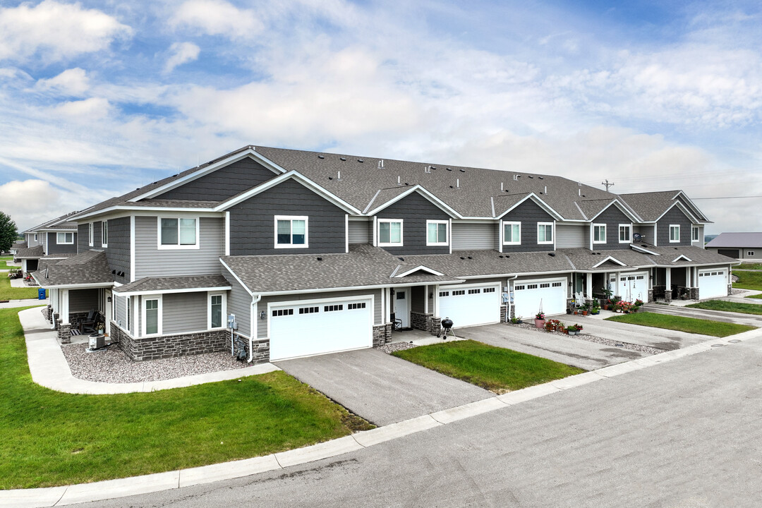 Stone Haven Townhomes in Byron, MN - Foto de edificio