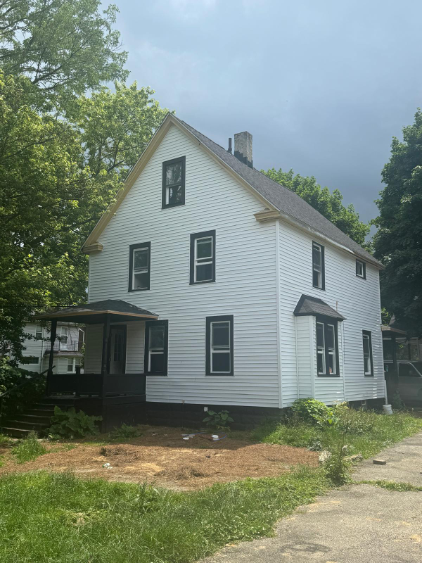 property at 3202 Bradwell Ave
