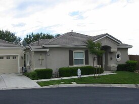 1018 Chauncy Ct in Vacaville, CA - Building Photo