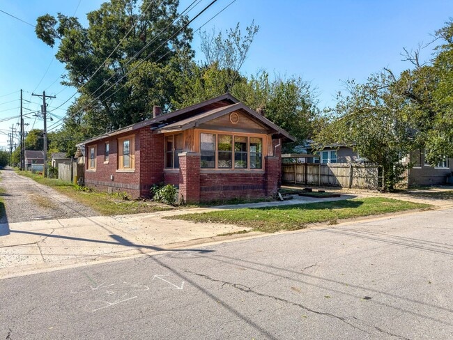 property at 2612 N G St