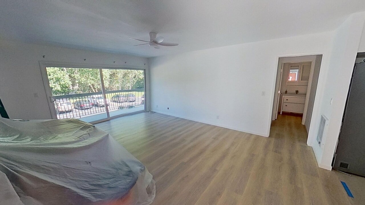 41 Dearborn Pl in Goleta, CA - Building Photo