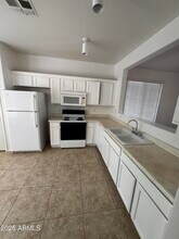 3652 E Bruce Ave in Gilbert, AZ - Building Photo - Building Photo