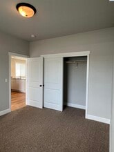 10319 W 17th Pl in Kennewick, WA - Building Photo - Building Photo