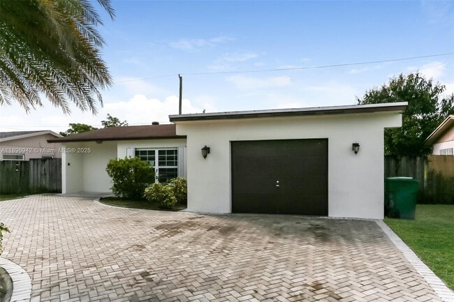 property at 7730 NW 39th St