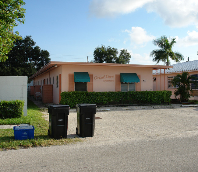 421 SE 14th St in Fort Lauderdale, FL - Building Photo - Building Photo