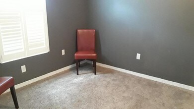 3141 Town Ave in New Port Richey, FL - Building Photo - Building Photo