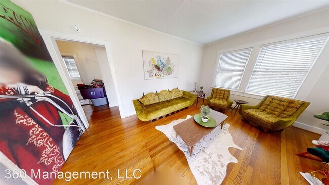 300 N 12th St photo'