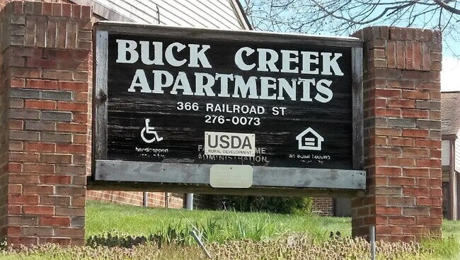 366 S Railroad St in Killbuck, OH - Building Photo - Building Photo