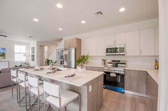 6287 Tenor Dr in West Palm Beach, FL - Building Photo - Building Photo