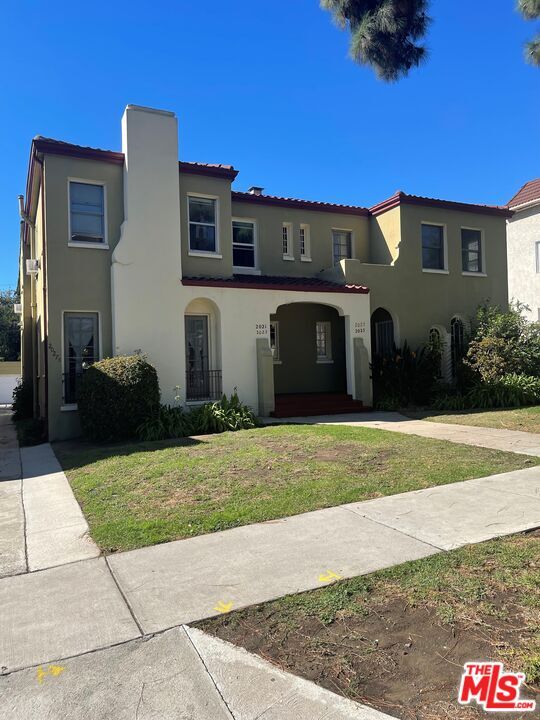 property at 2021 N Vermont Ave