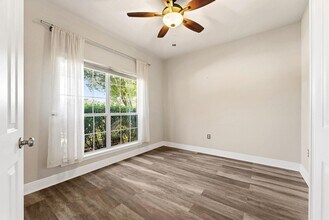 554 Camellia Ct in Freeport, FL - Building Photo - Building Photo