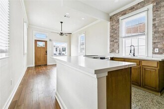 2009 Governor Nicholls St in New Orleans, LA - Building Photo - Building Photo