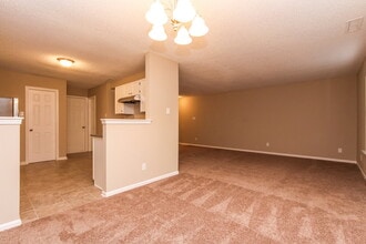 16711 Aulton Dr in Noblesville, IN - Building Photo - Building Photo