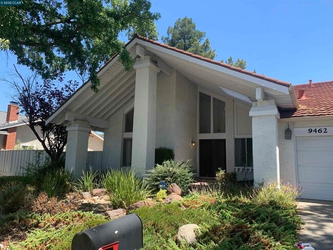 property at 9462 Thunderbird Pl