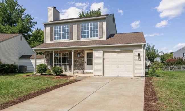 13512 Apple Barrel Ct in Herndon, VA - Building Photo - Building Photo