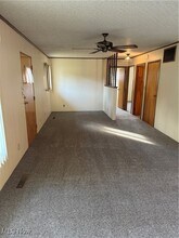 356 Eldon Dr NW in Warren, OH - Foto de edificio - Building Photo