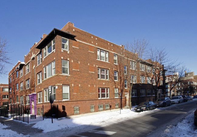 900 W Sunnyside Ave in Chicago, IL - Foto de edificio - Building Photo