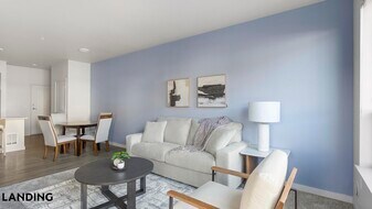 17500 25th Ave NE, Unit LL201 in Marysville, WA - Building Photo