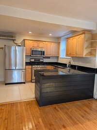 60 Charlesgate W in Boston, MA - Building Photo - Building Photo