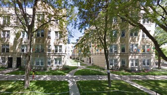 1800 W Farwell Ave, Unit 04-1C in Chicago, IL - Building Photo