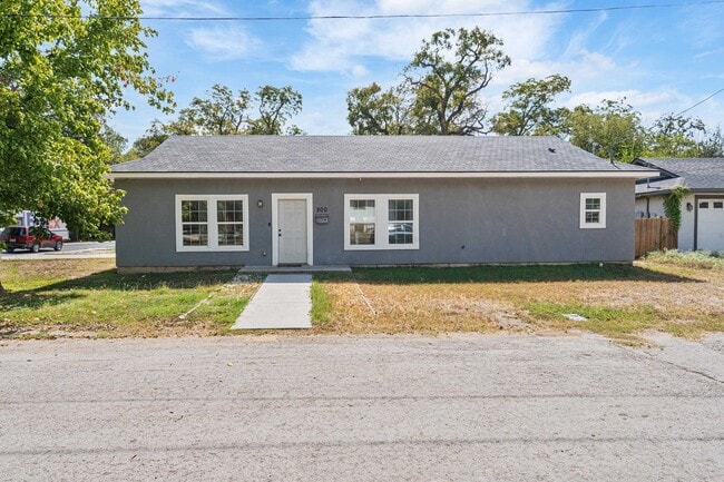 property at 200 Wallen St